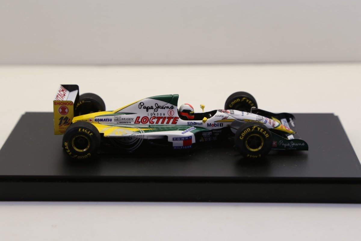 ミニチャンプス ヴィタリー・ペトロフ ロータス2011 直筆サイン 1/43 ミニチャンプス ヴィタリー・ペトロフ ロータス2011 直筆サイン